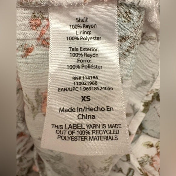 Frye XS Floral Patterned Fabric - Picture 9 of 10